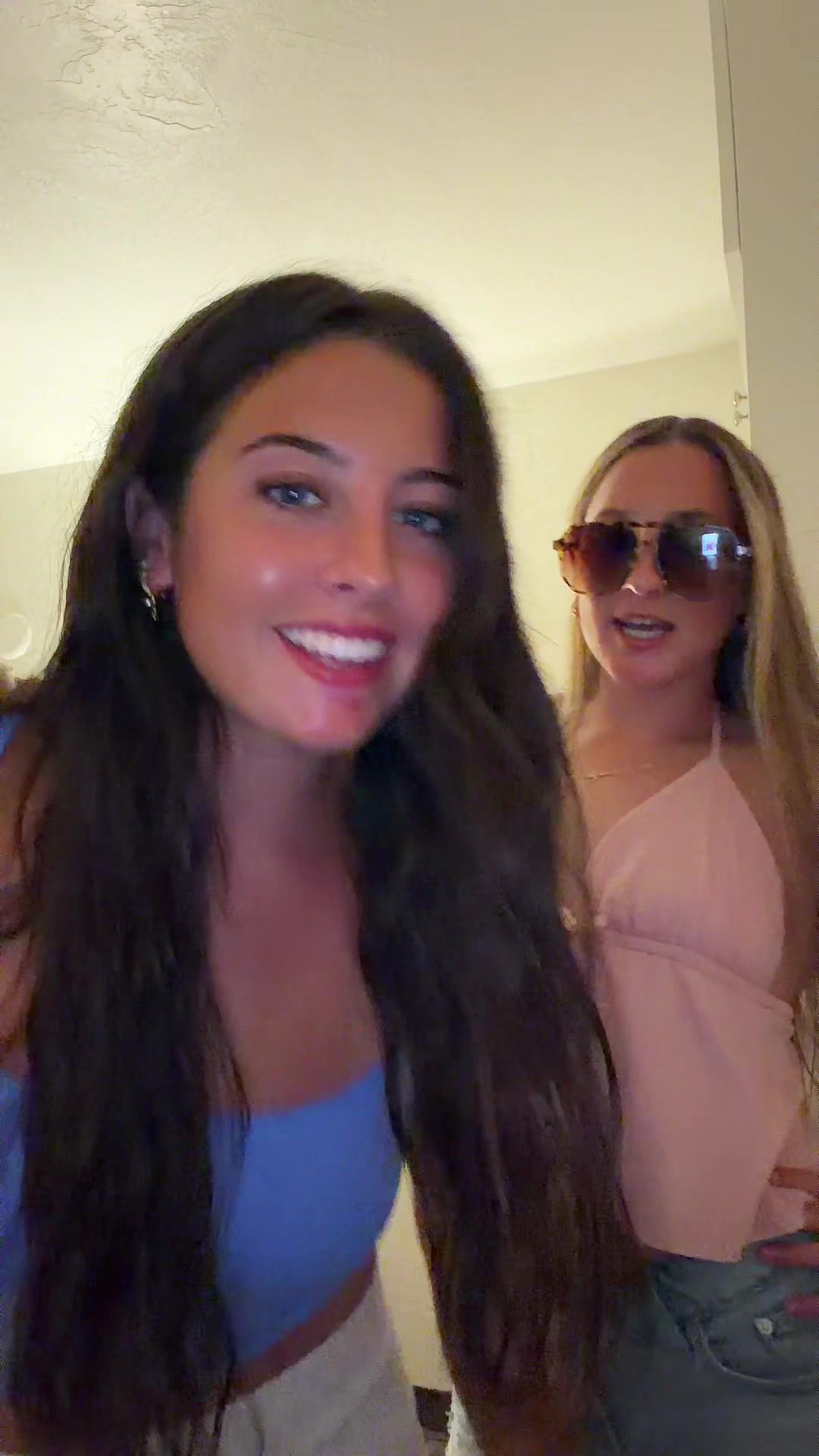 @arielloveskittens