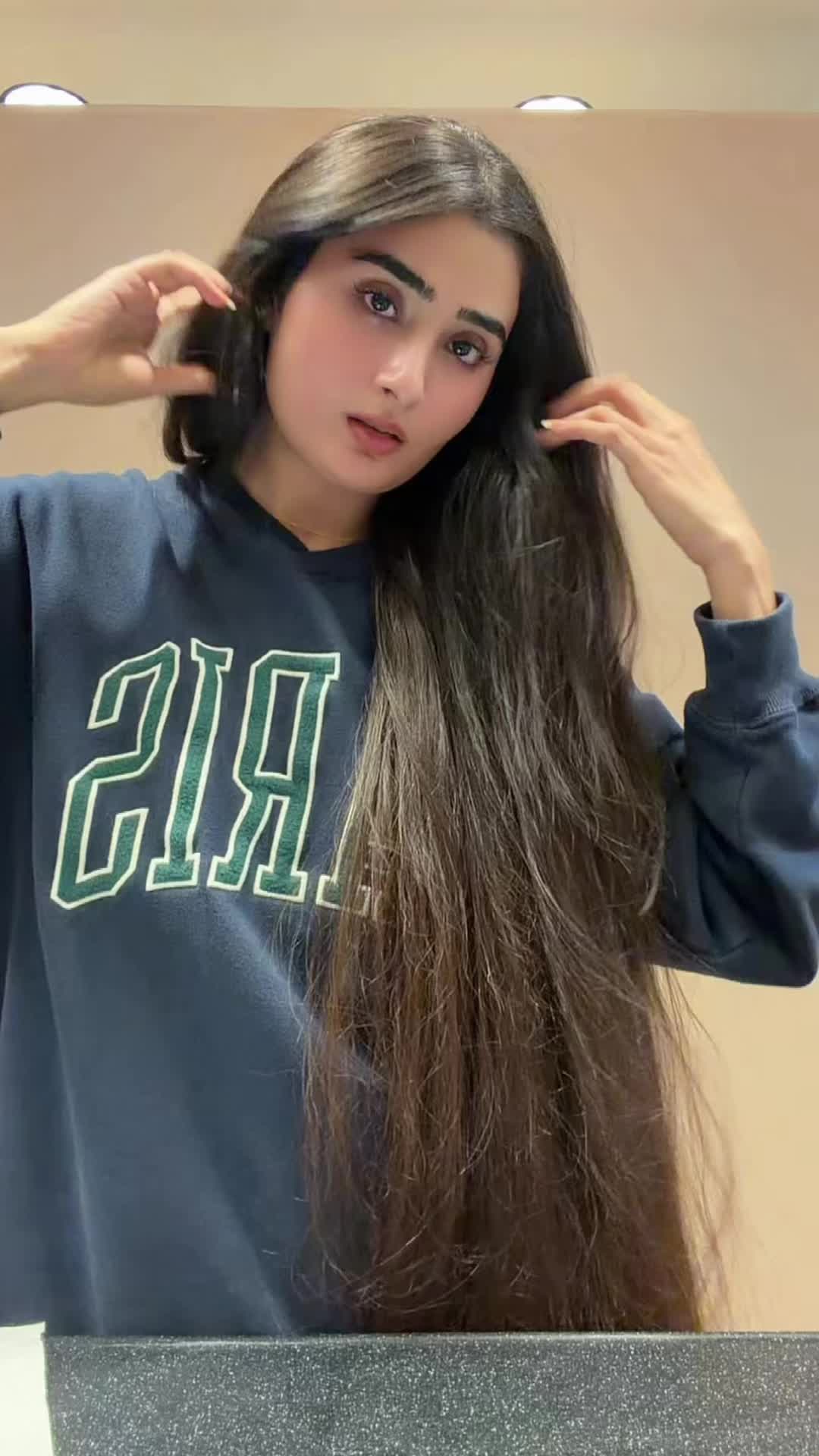 @Minahilsdiary