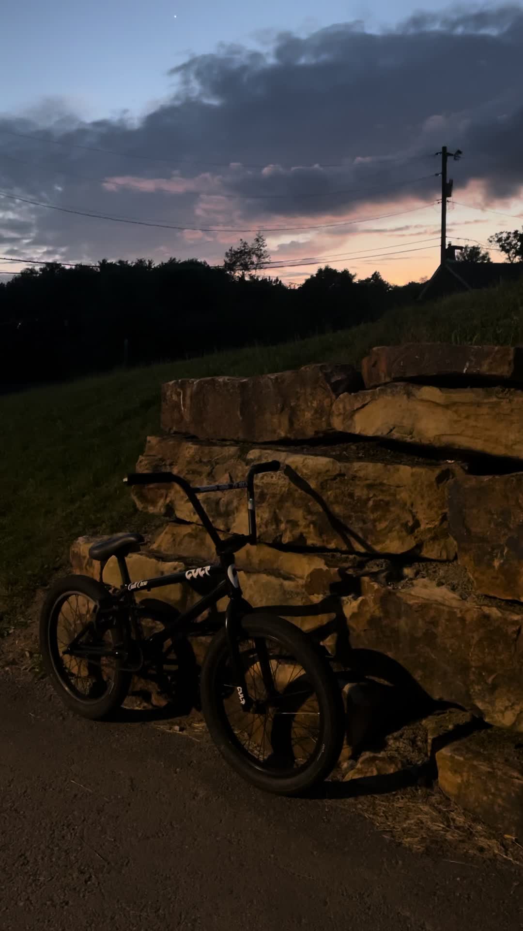 @tommy_rides_cult