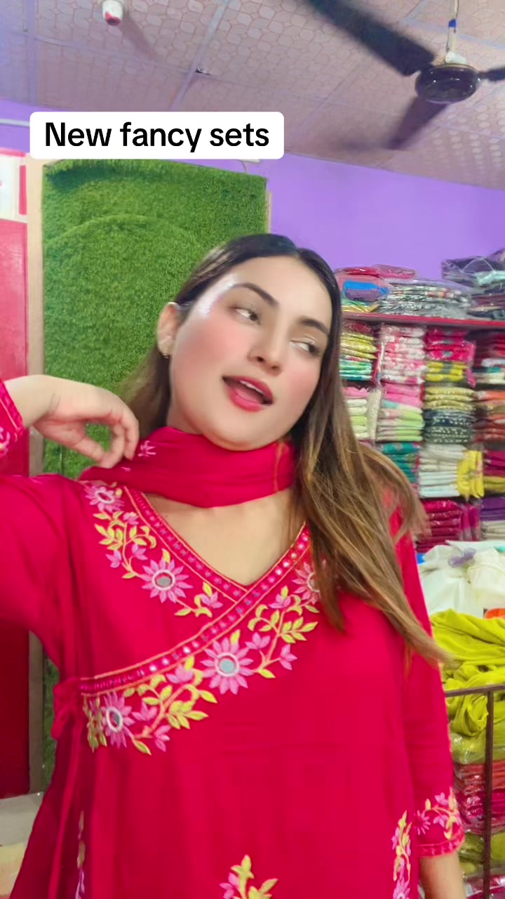@TIKTOK COLLECTION