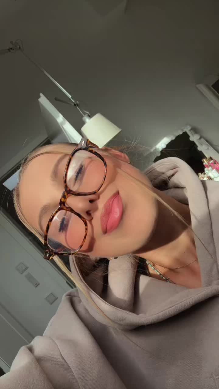 @lauraisabel