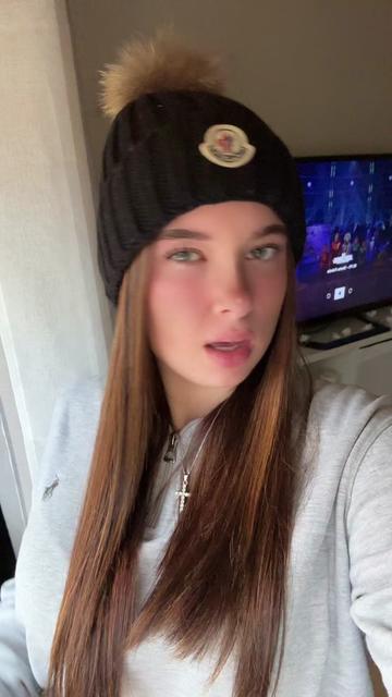 @𝑨𝒍𝒆𝒂🌺