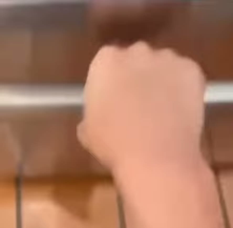 @thekkrustycrab