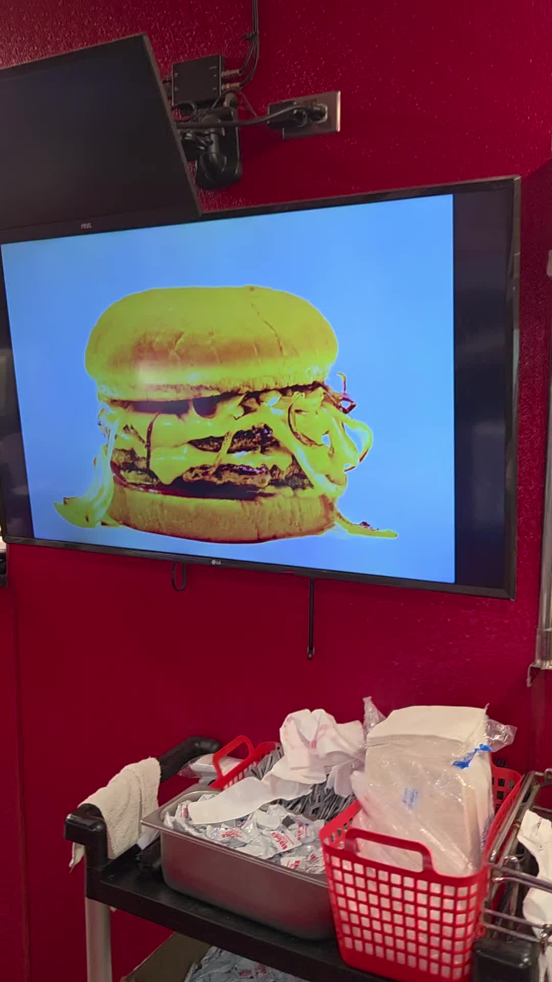 @thefoodconquer