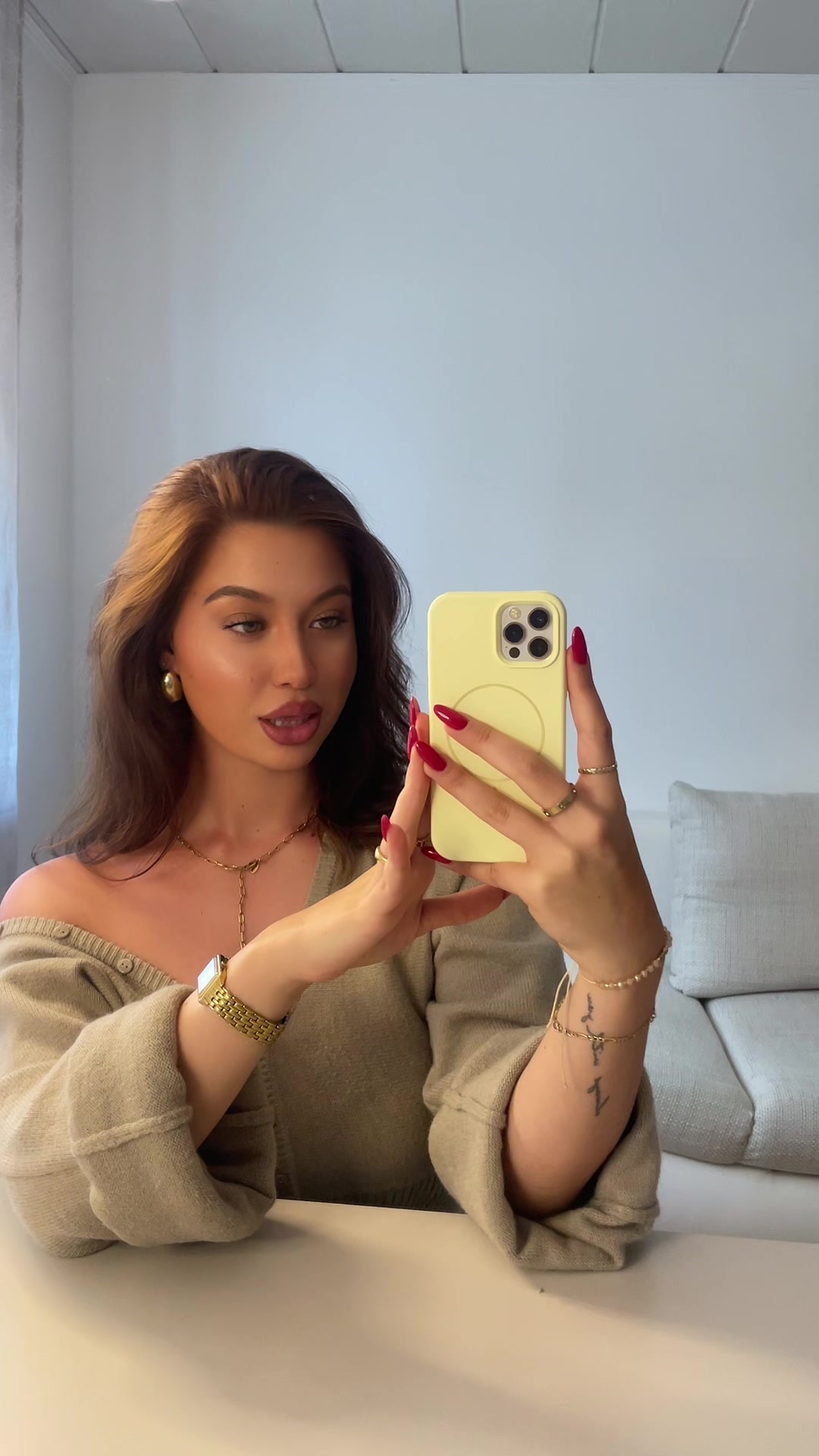 @angelina