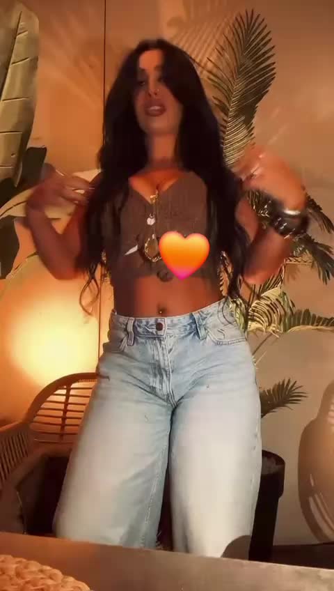 @kaylanne