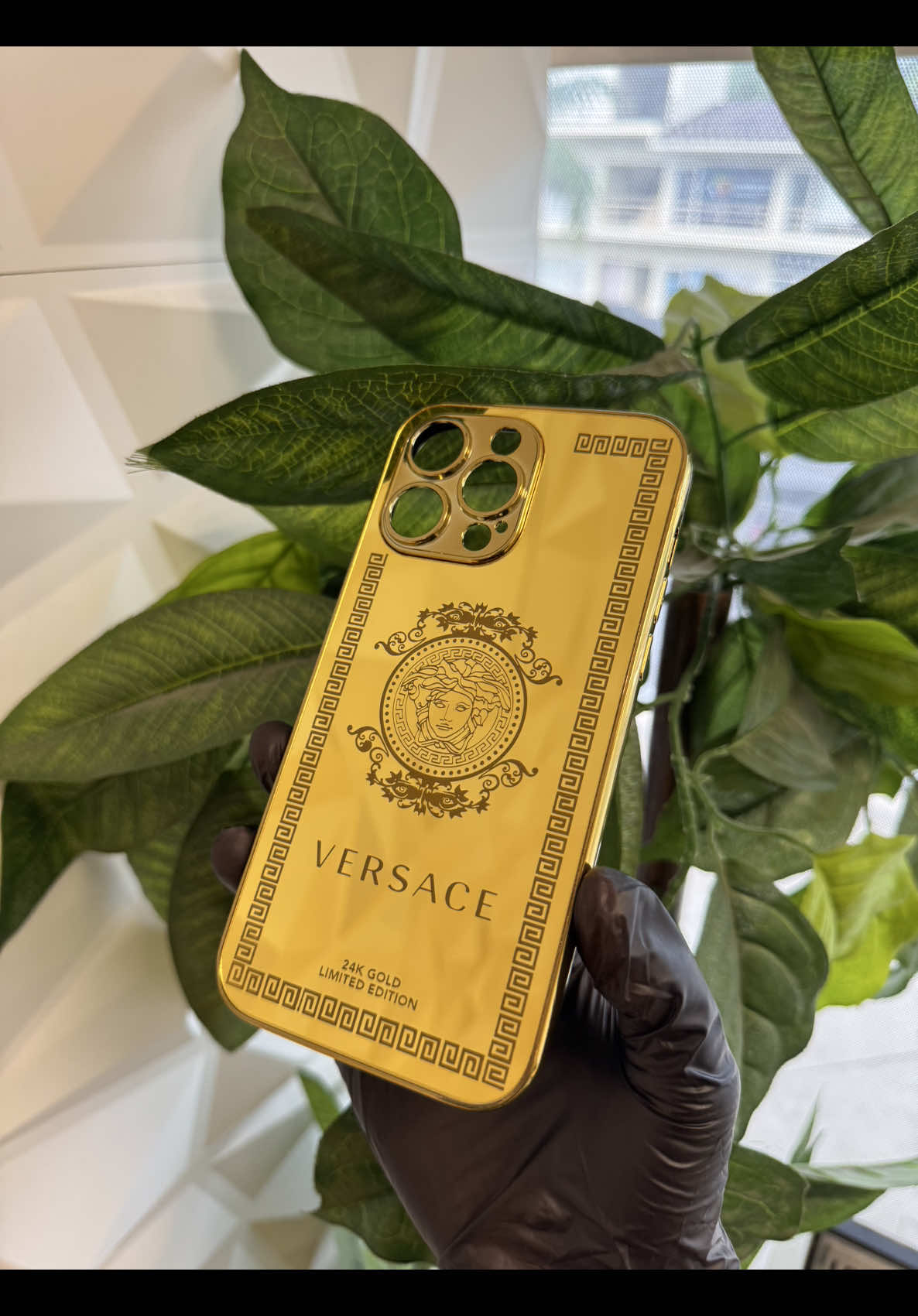 @Luxurycoverco