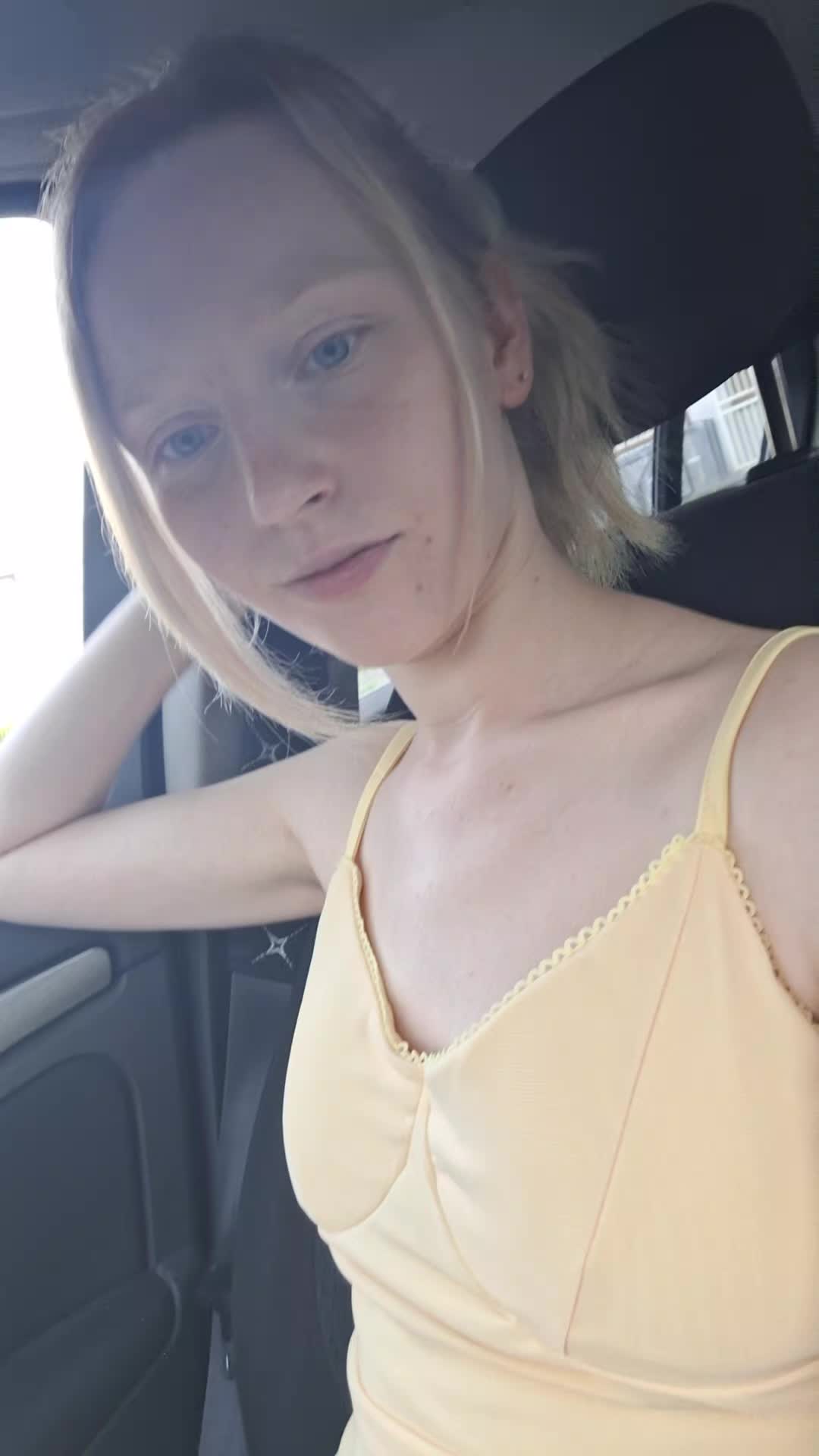 @H&eacute;lo&iuml;se