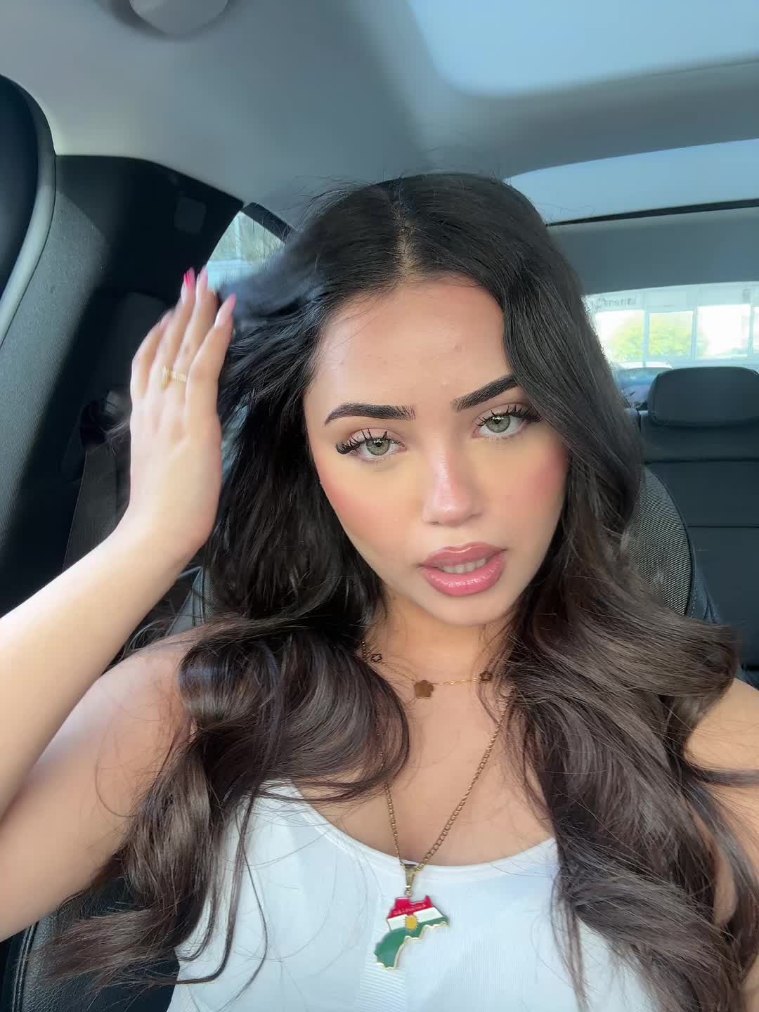 @Lilafa