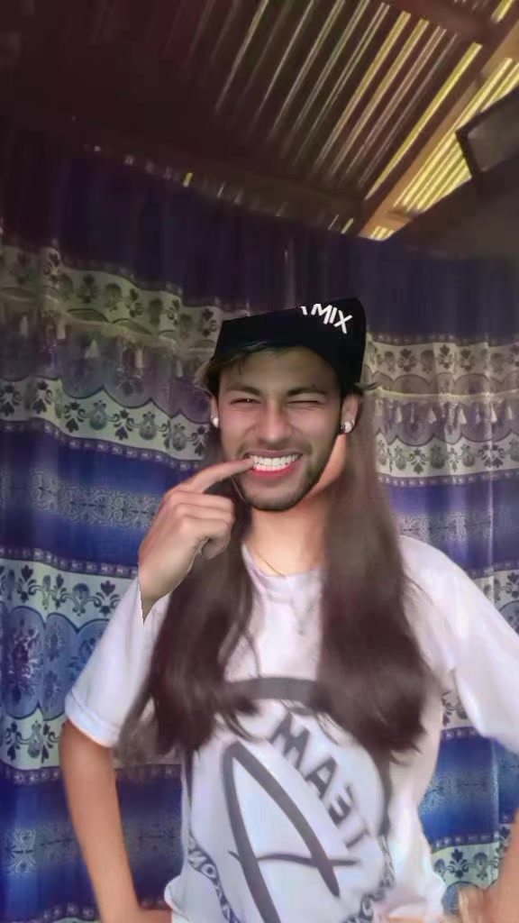 @Lynvx౨ৎ