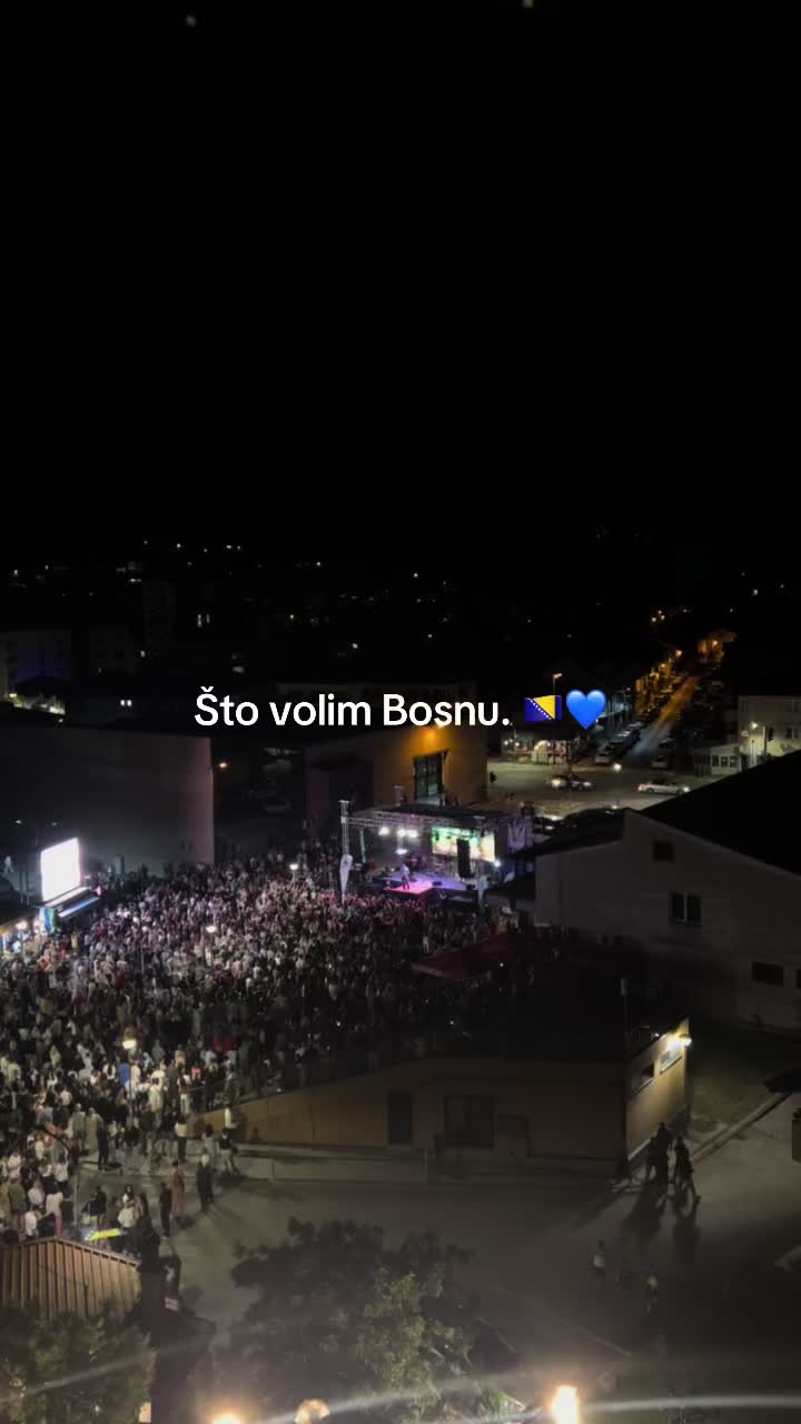 @Adis J. ๐ง๐ฆ