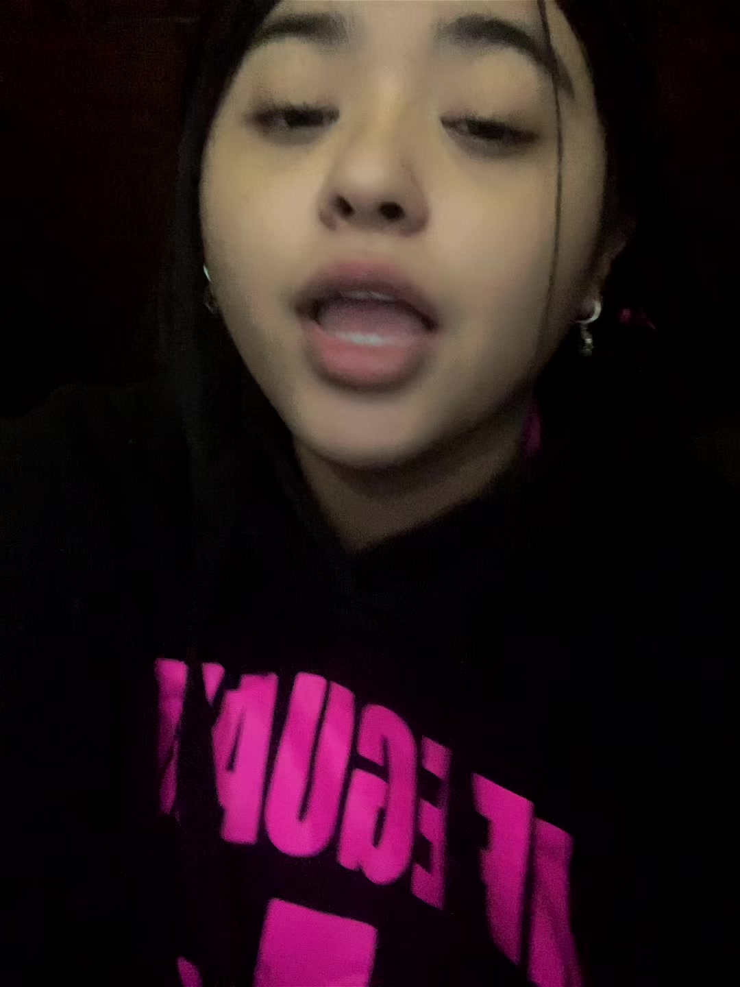 @𝓕𝓮𝓻𝓷𝓪𝓷𝓭𝓪_𝓻𝓮𝔂𝓮𝓼 🎀