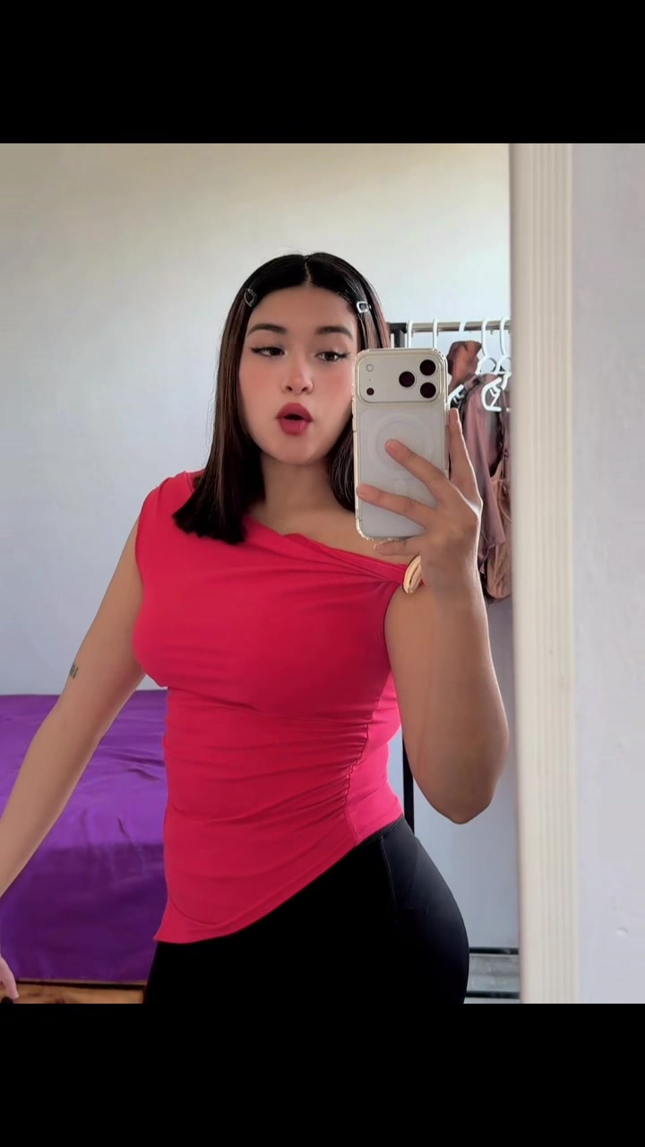 @Anirii🍒