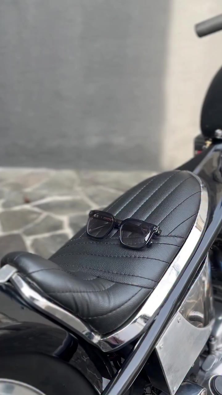 @Vherkudara.id
