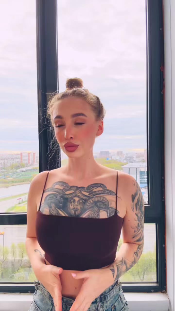 @Anlina_W