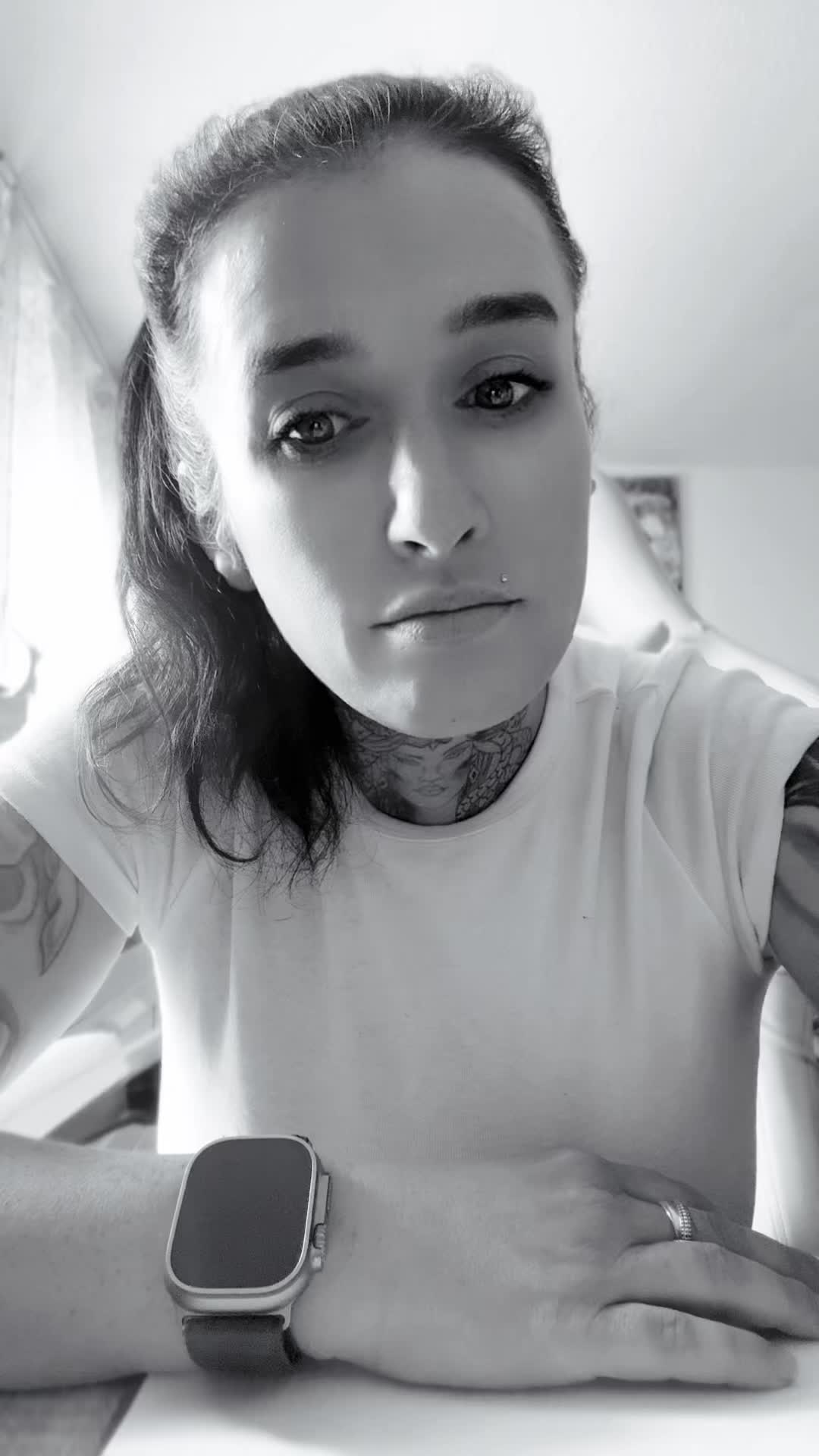 @🖤 𝐌𝐎𝐂𝐊𝐈𝐍𝐆𝐉𝐀𝐘🔥