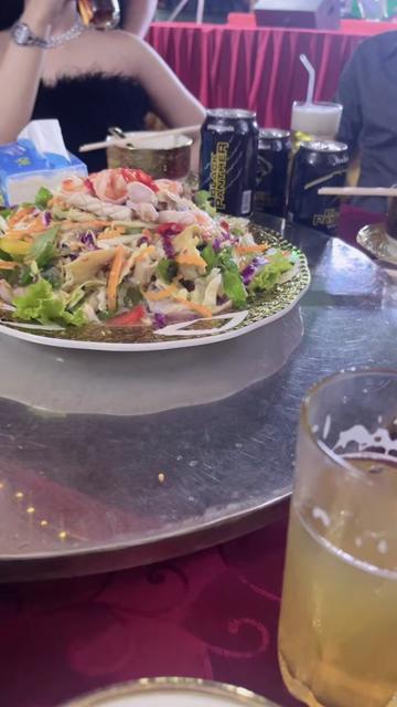 @user1592792146994