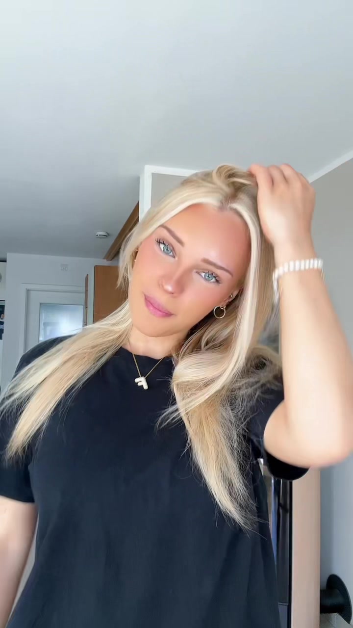 @Elli ⭐️