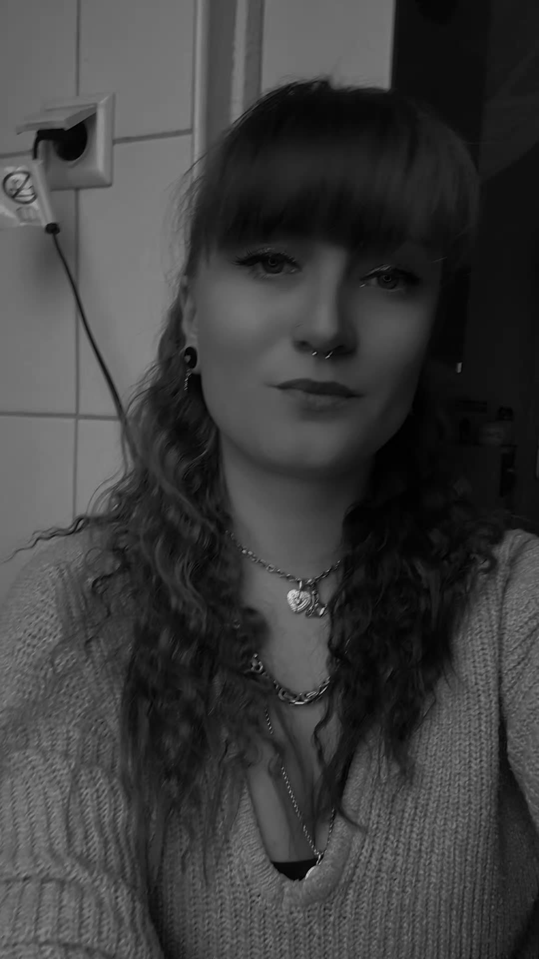 @x.fuck.off.girl.x