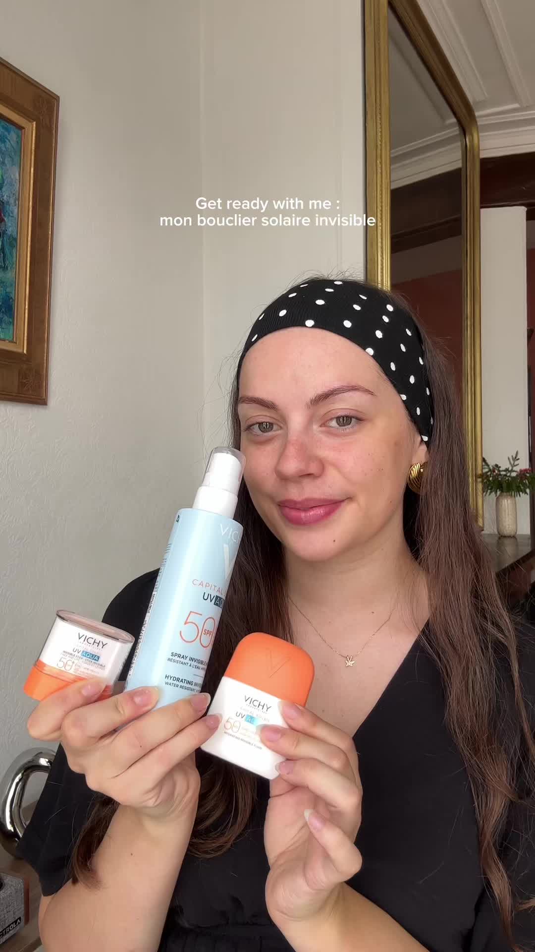 @L&eacute;a