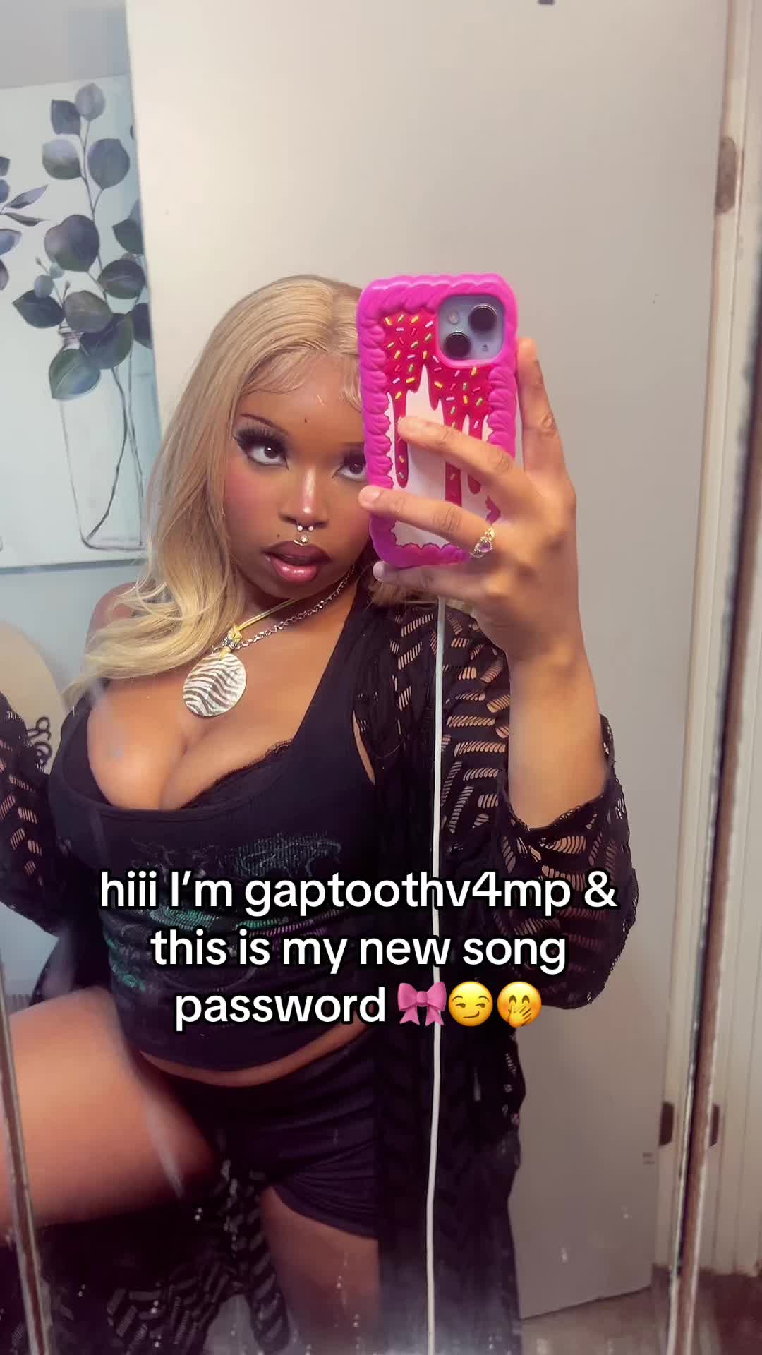 @gaptoothv4mp ♡