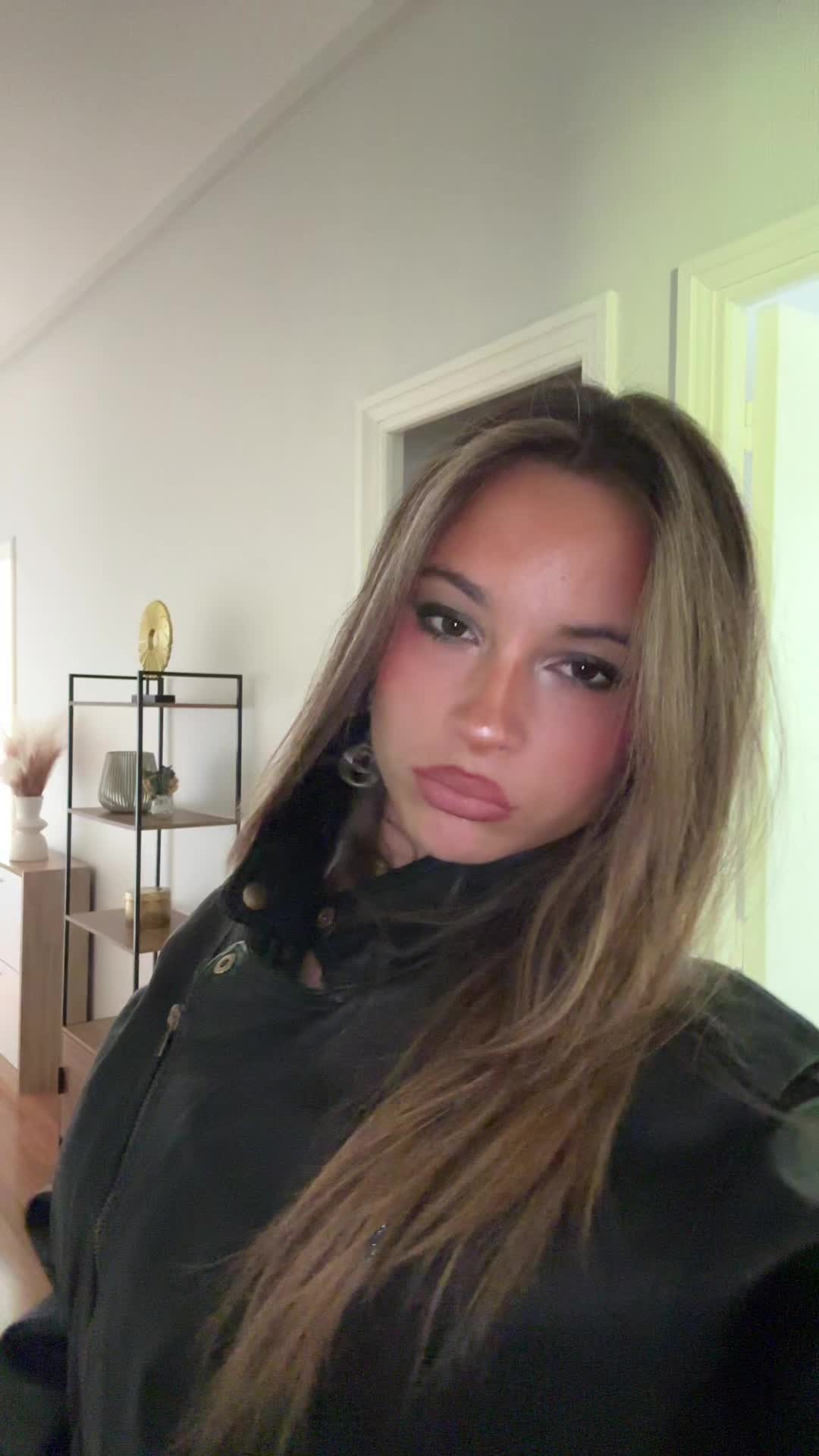 @lo
