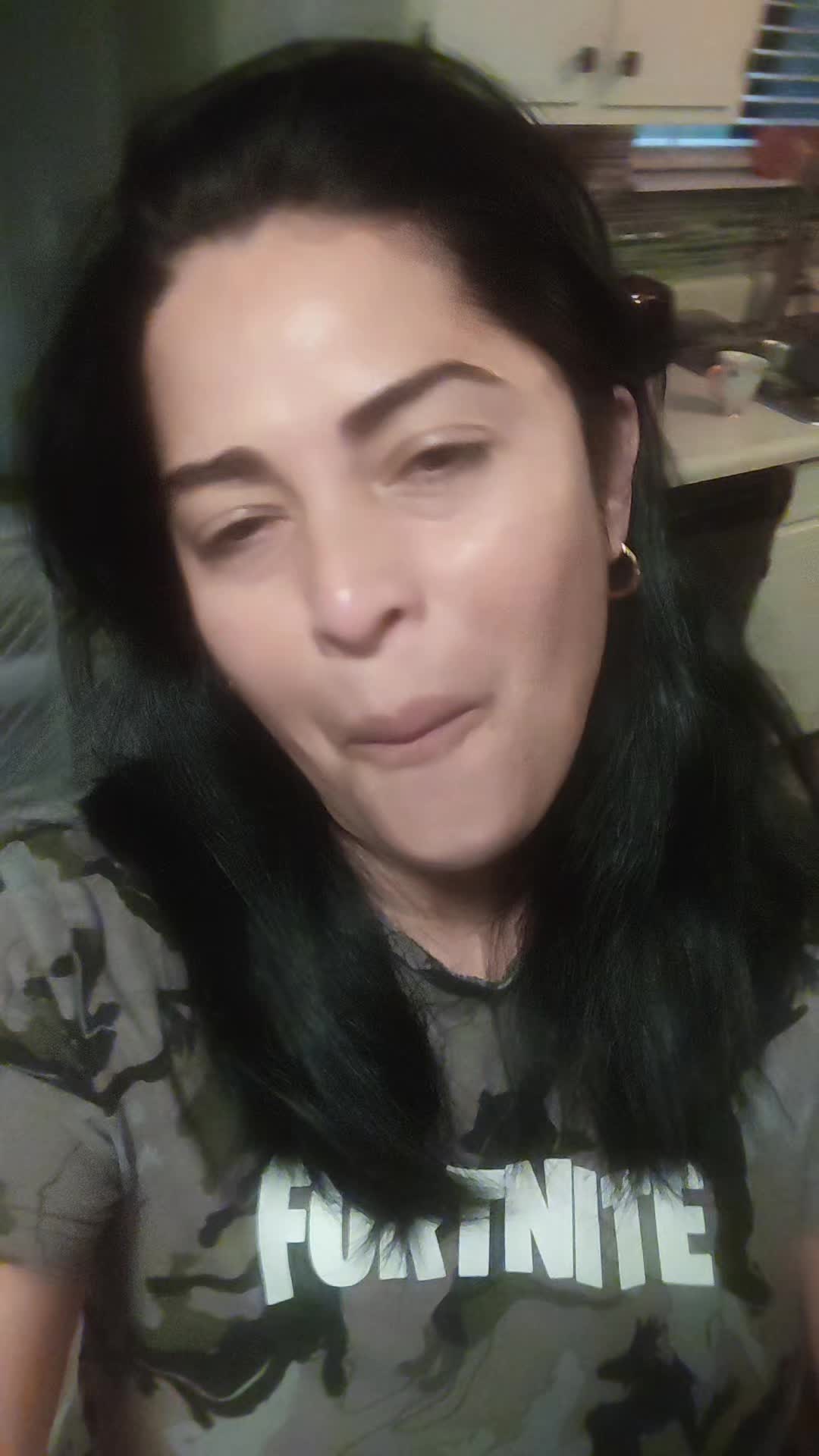 @Luna