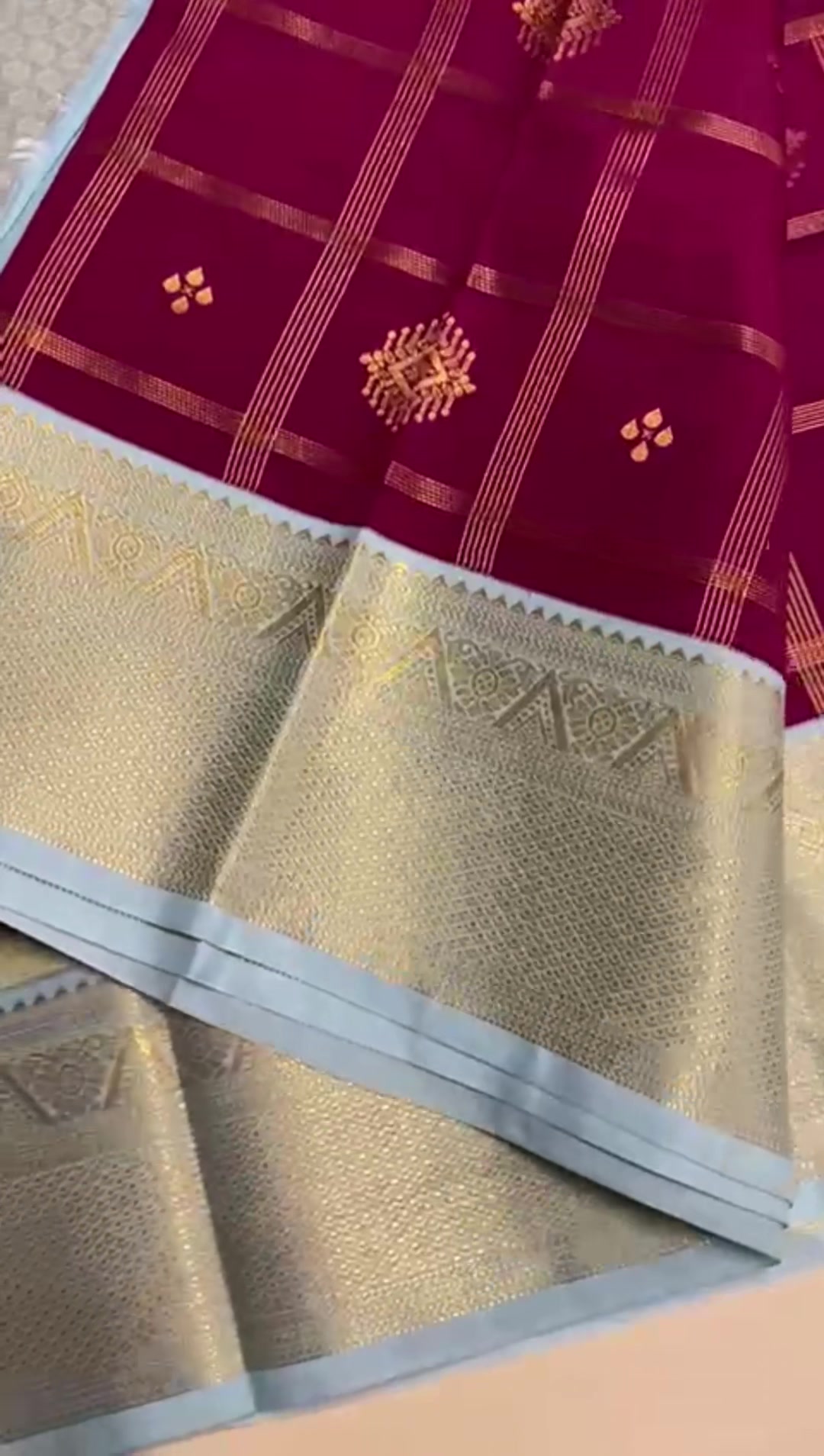 @Six Yards Pattu