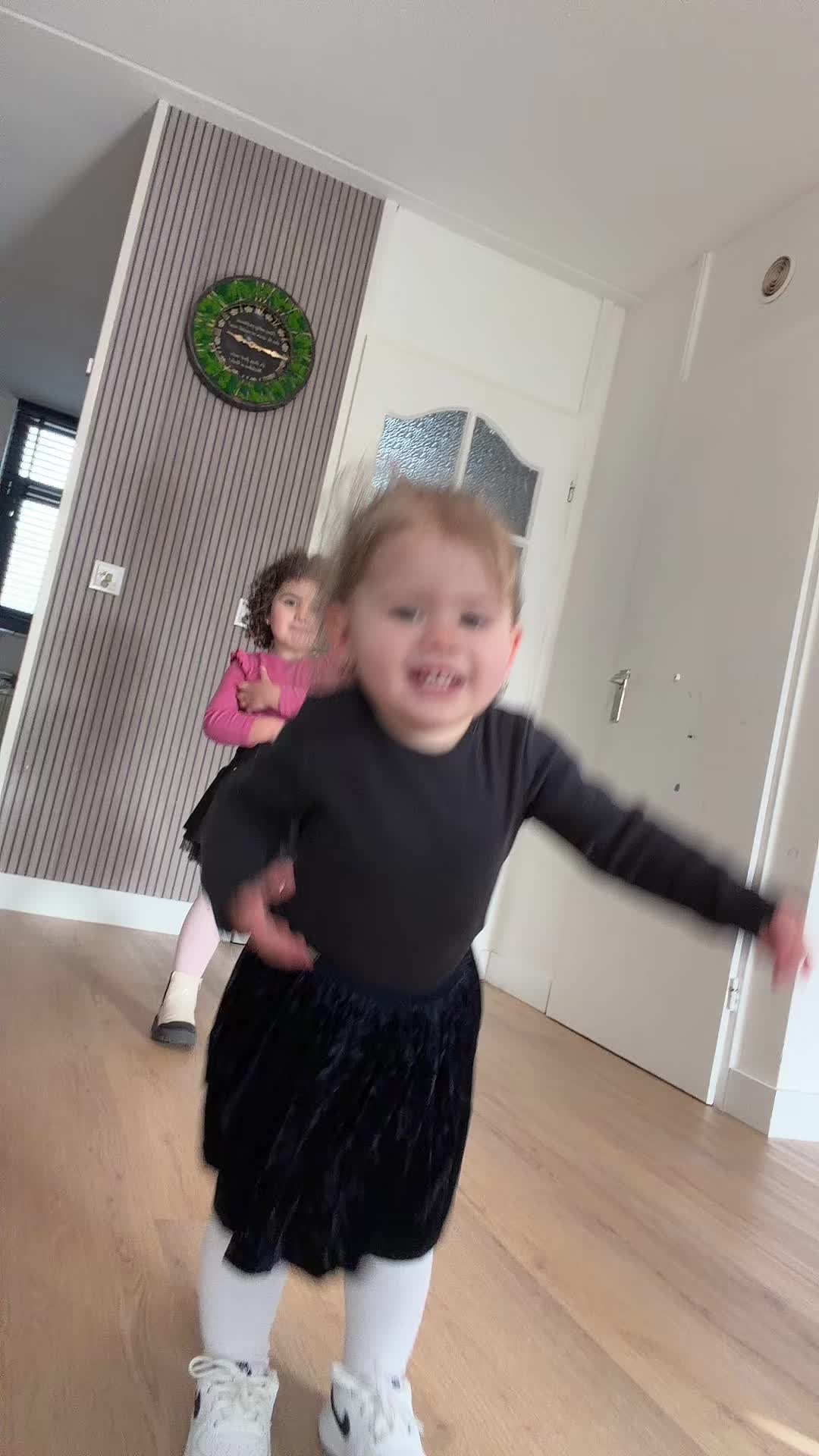 @Adina Paulla