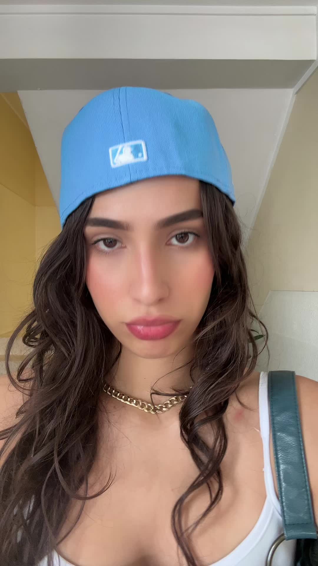 @Bru