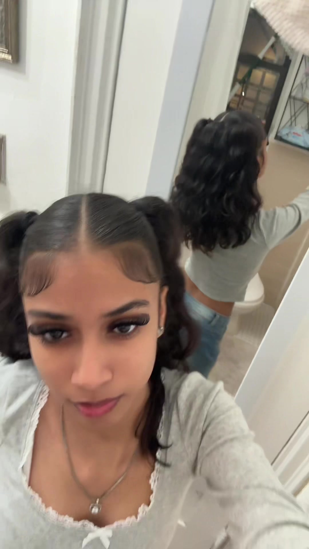 @👑