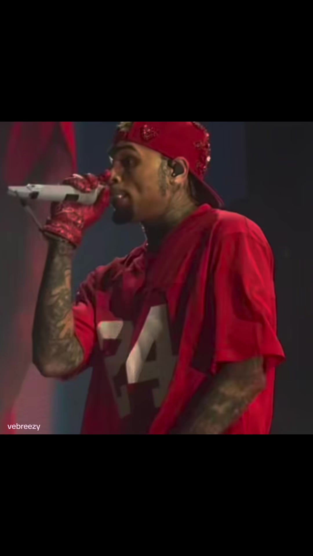 @𝒱ℯꫂ᭪݁breezy♡