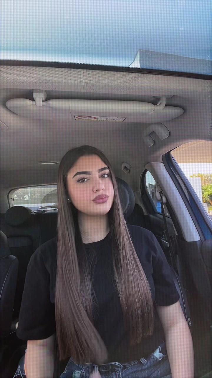 @𝙳𝙴𝚂𝚈
