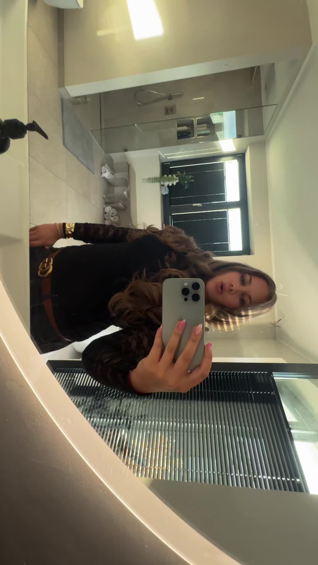 @Luana