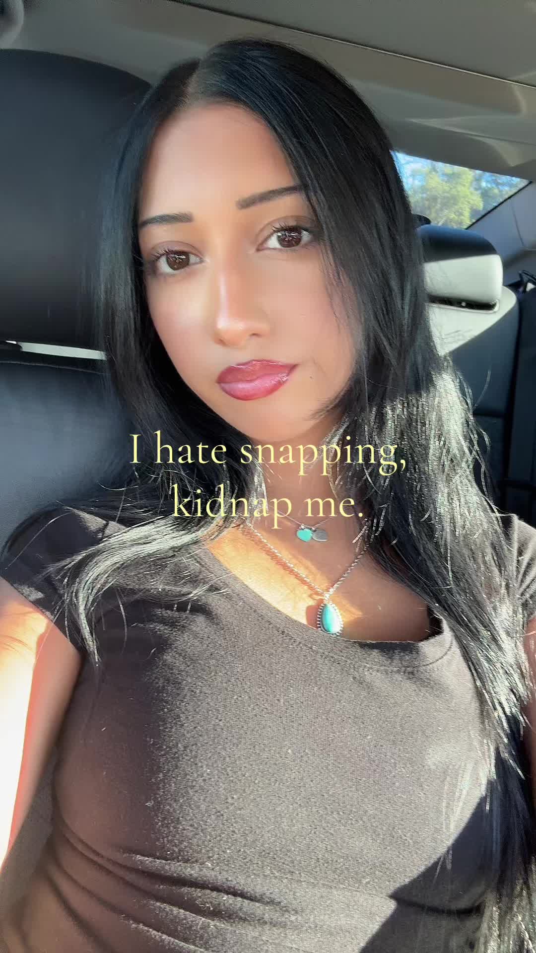@momospersonalshopper