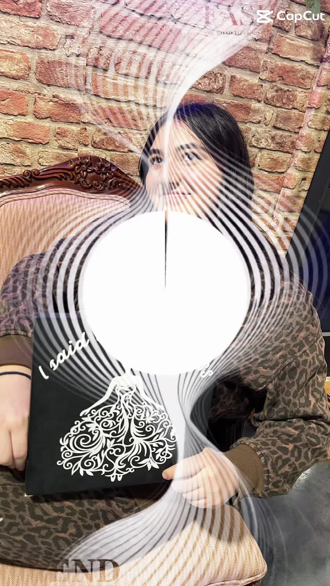 @IsntSheLovelyWedding