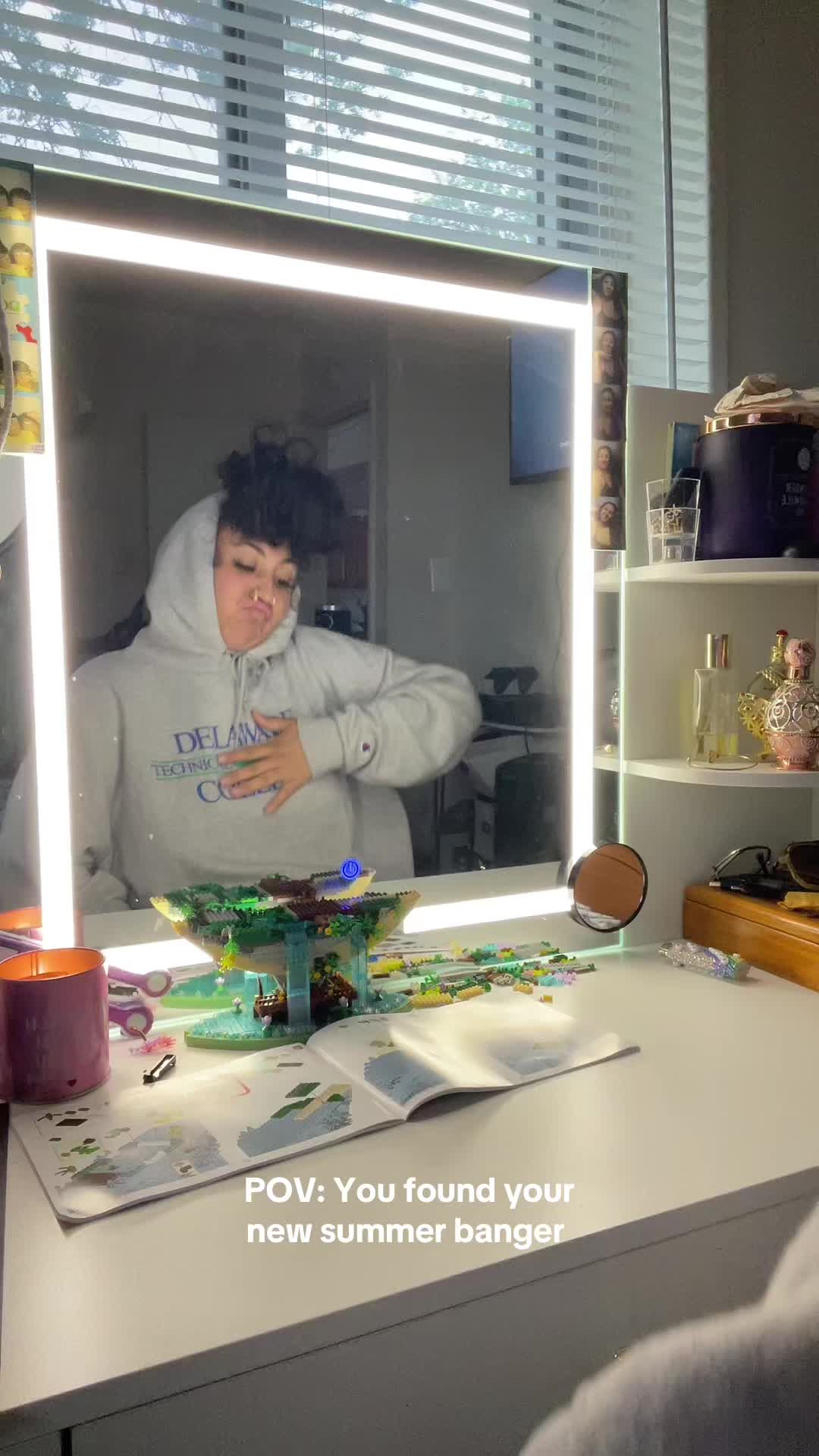 @999