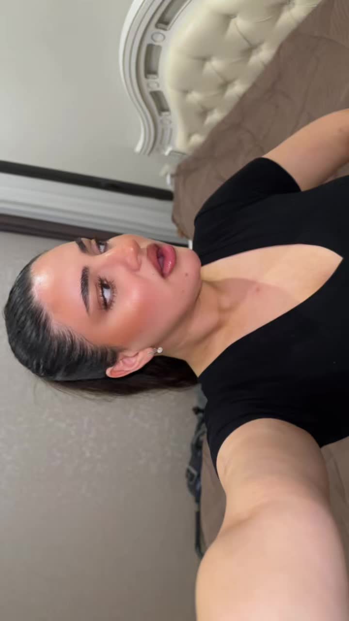 @ℳ𝒾𝓁ℯ𝓃𝒶