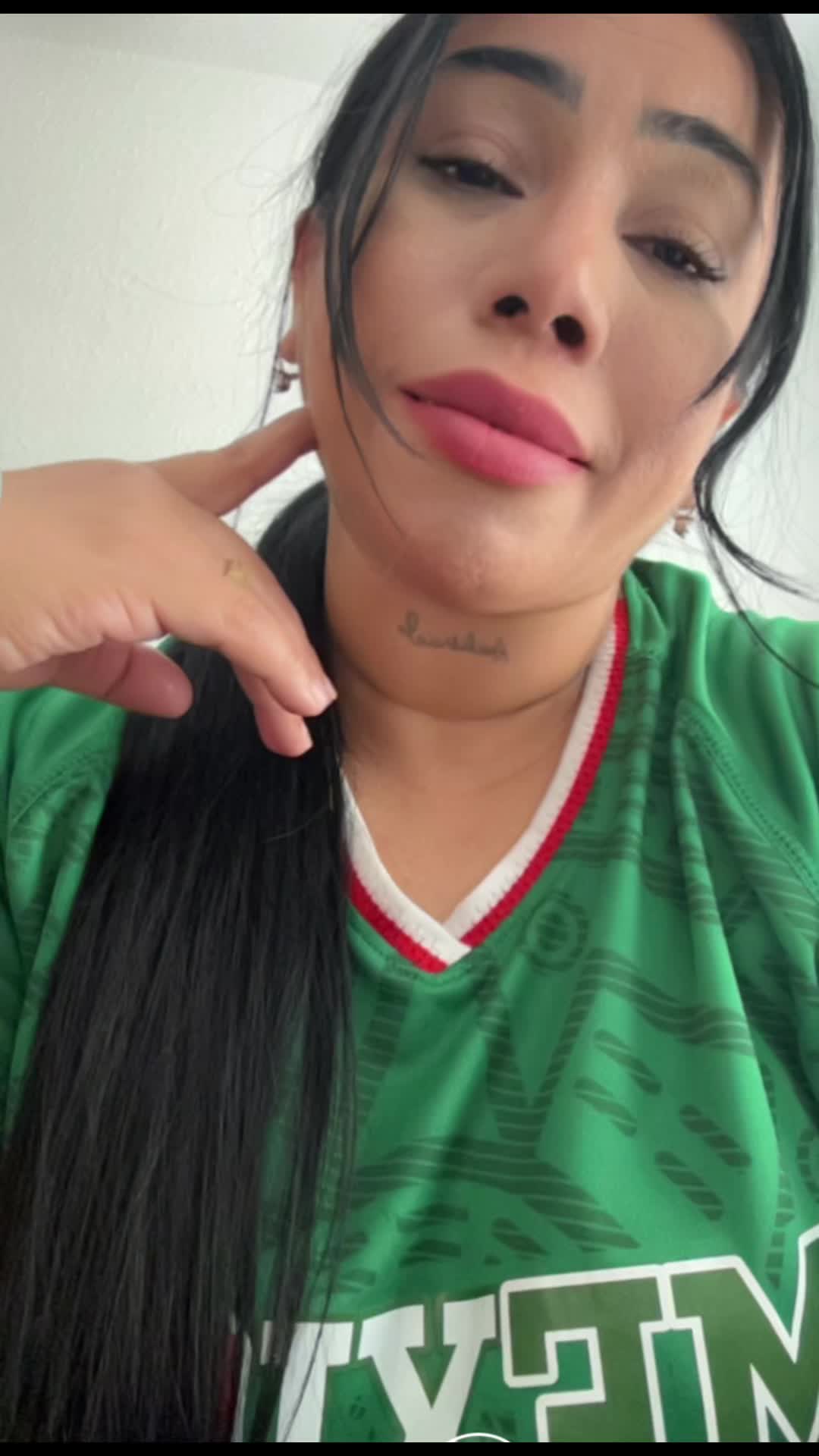 @Cherry🍒🍒🍒🥰🌹💋