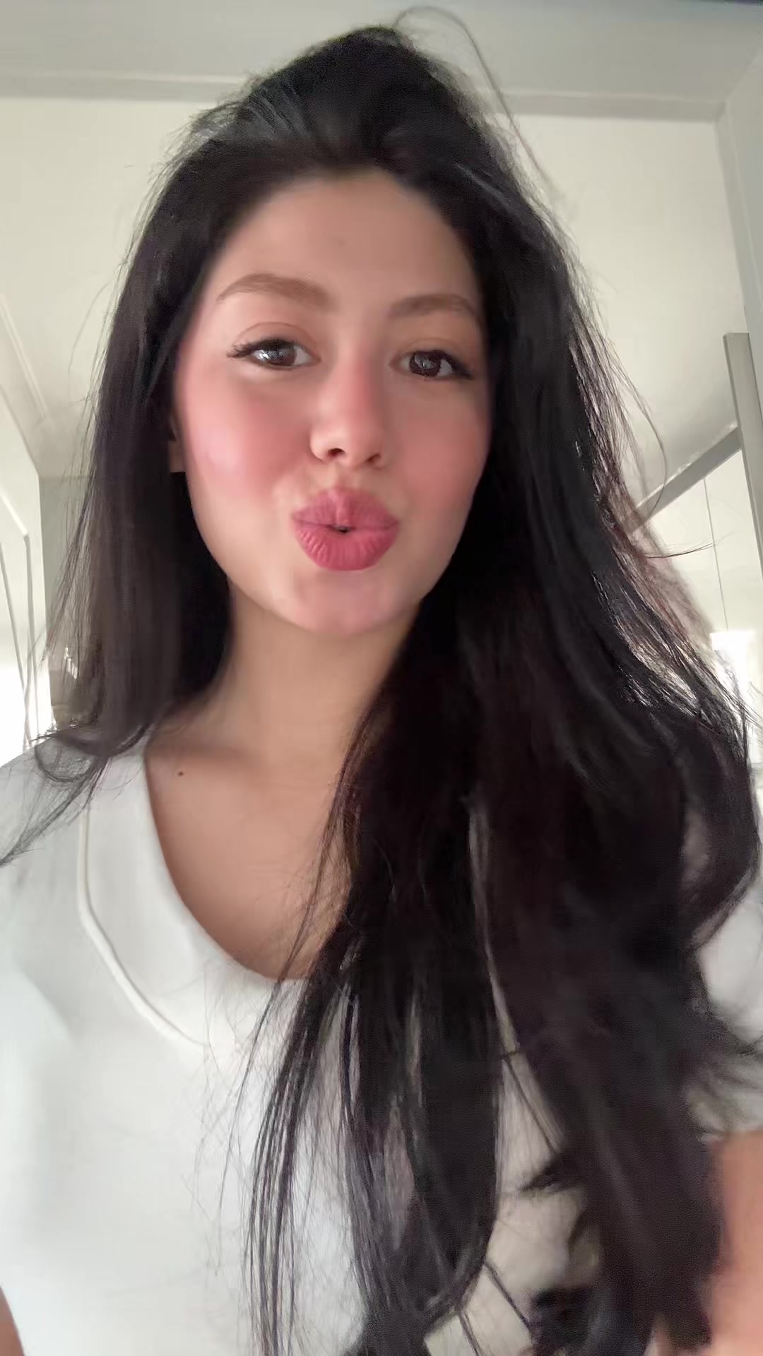 @User04363406