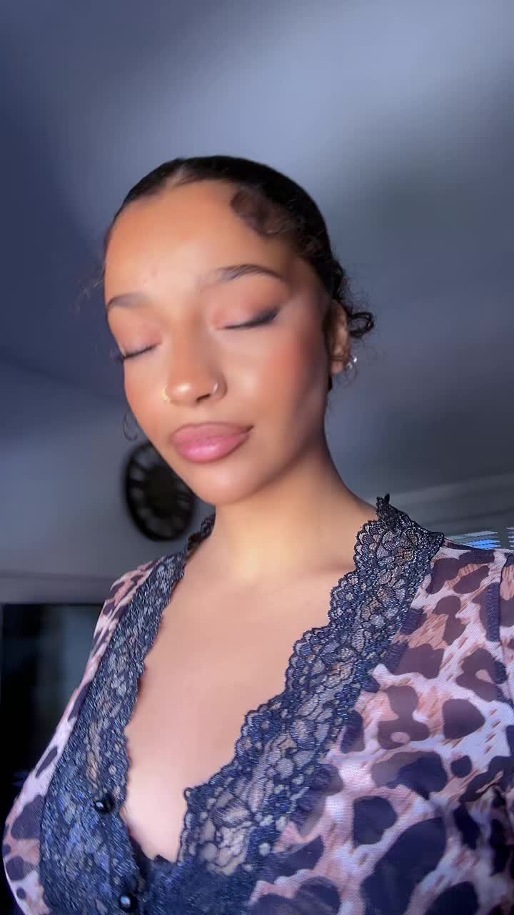 @mya