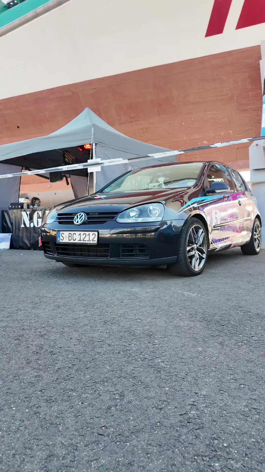 @Siesi