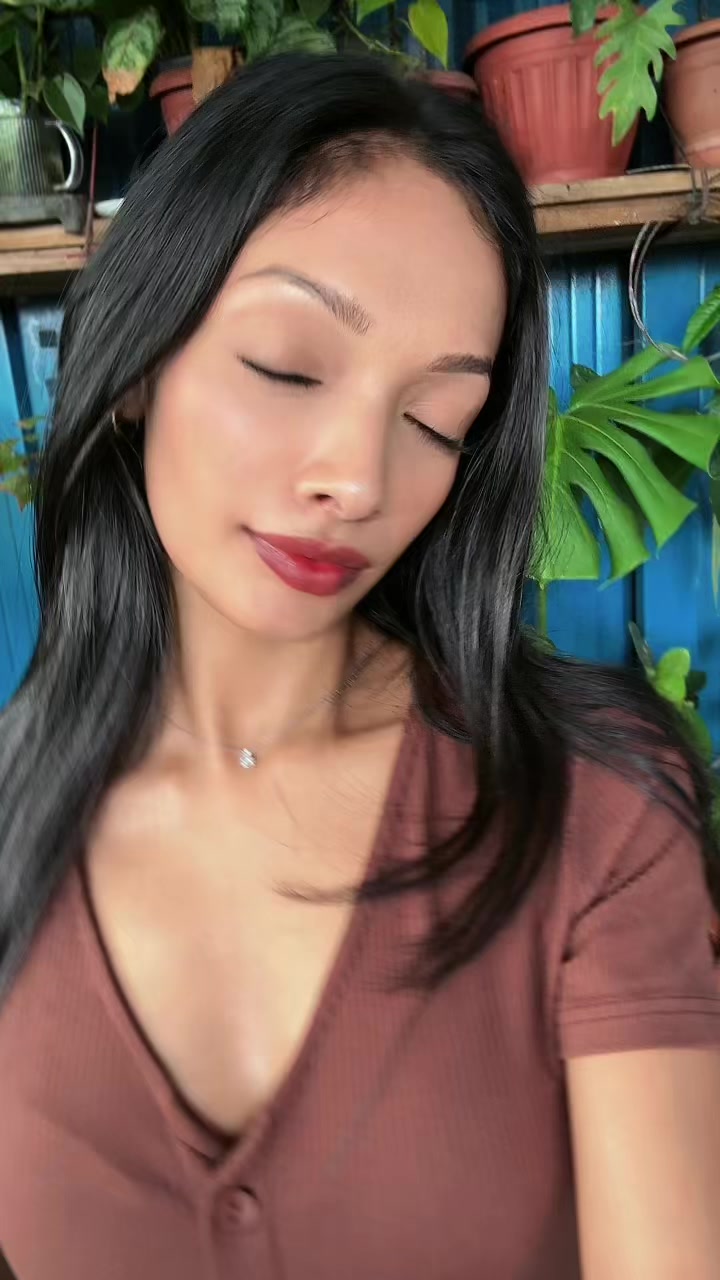 @deesha
