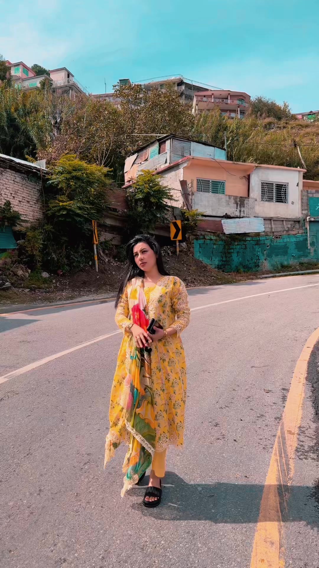 @🧚♀️AMBAR KHAN🍯🐝