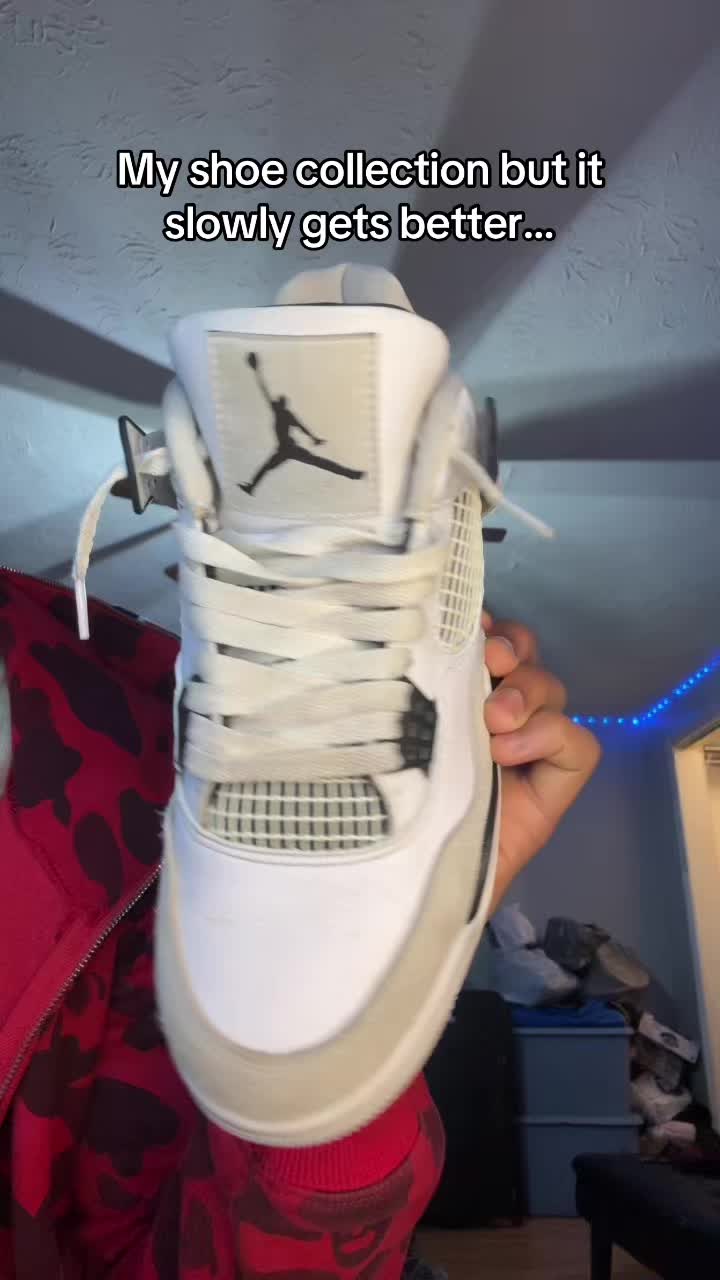 @SneakerLuverDude