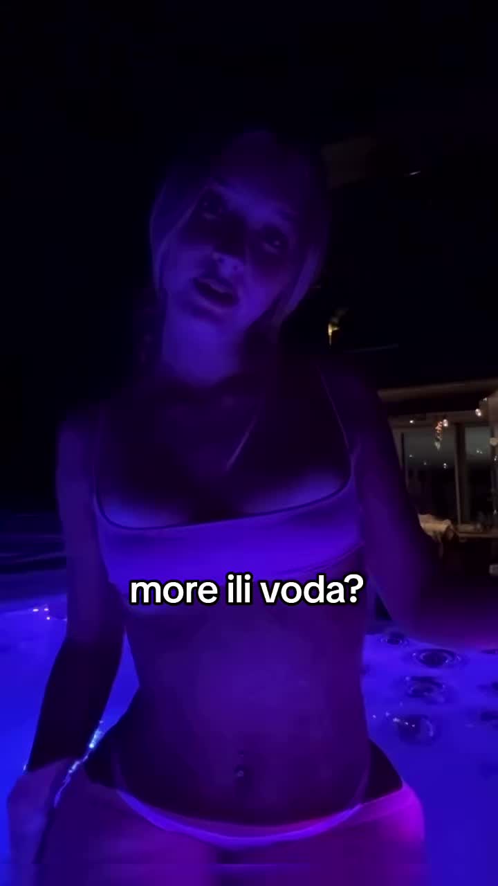 @Karla Martinovic
