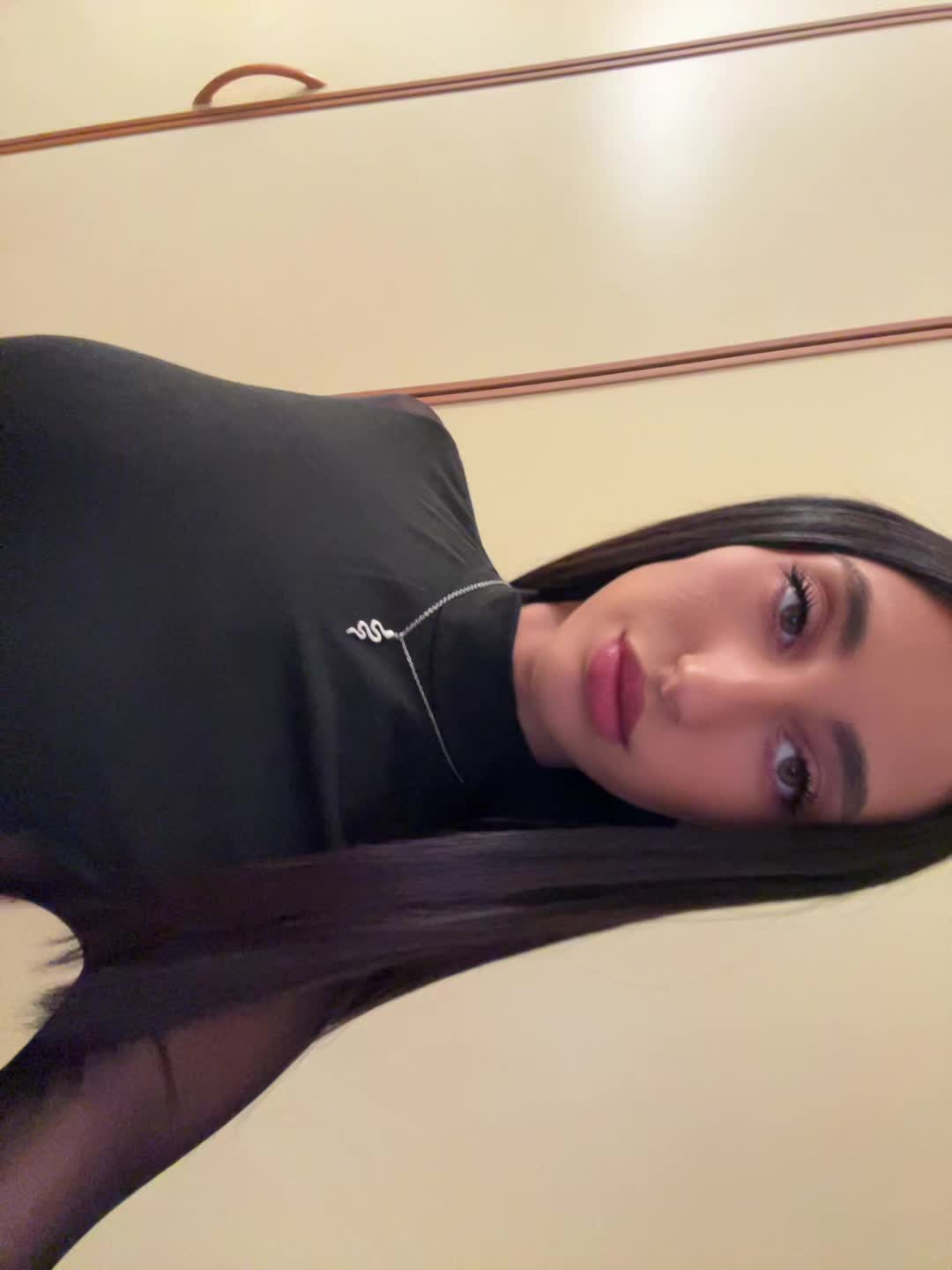 @sara👸🏻