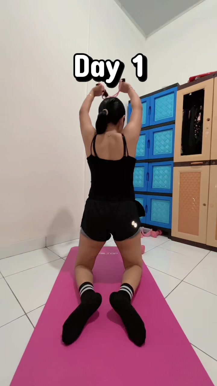 @Nadiastevhani