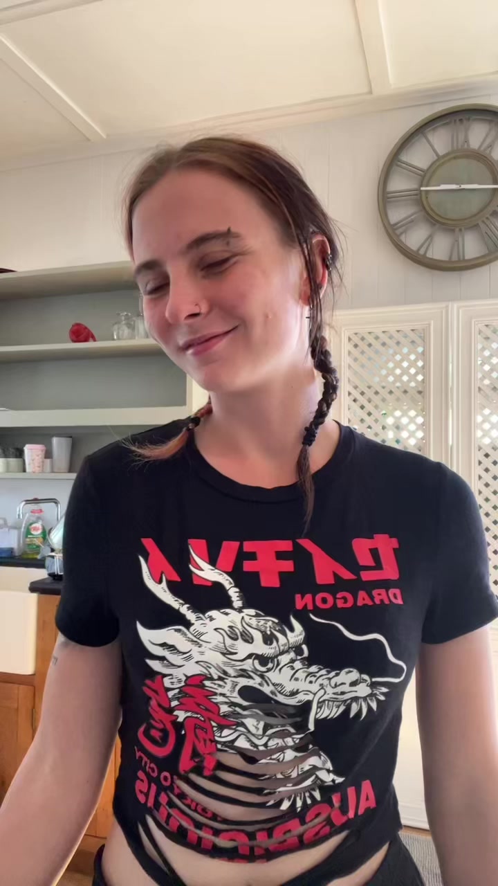 @Candy_Klouds