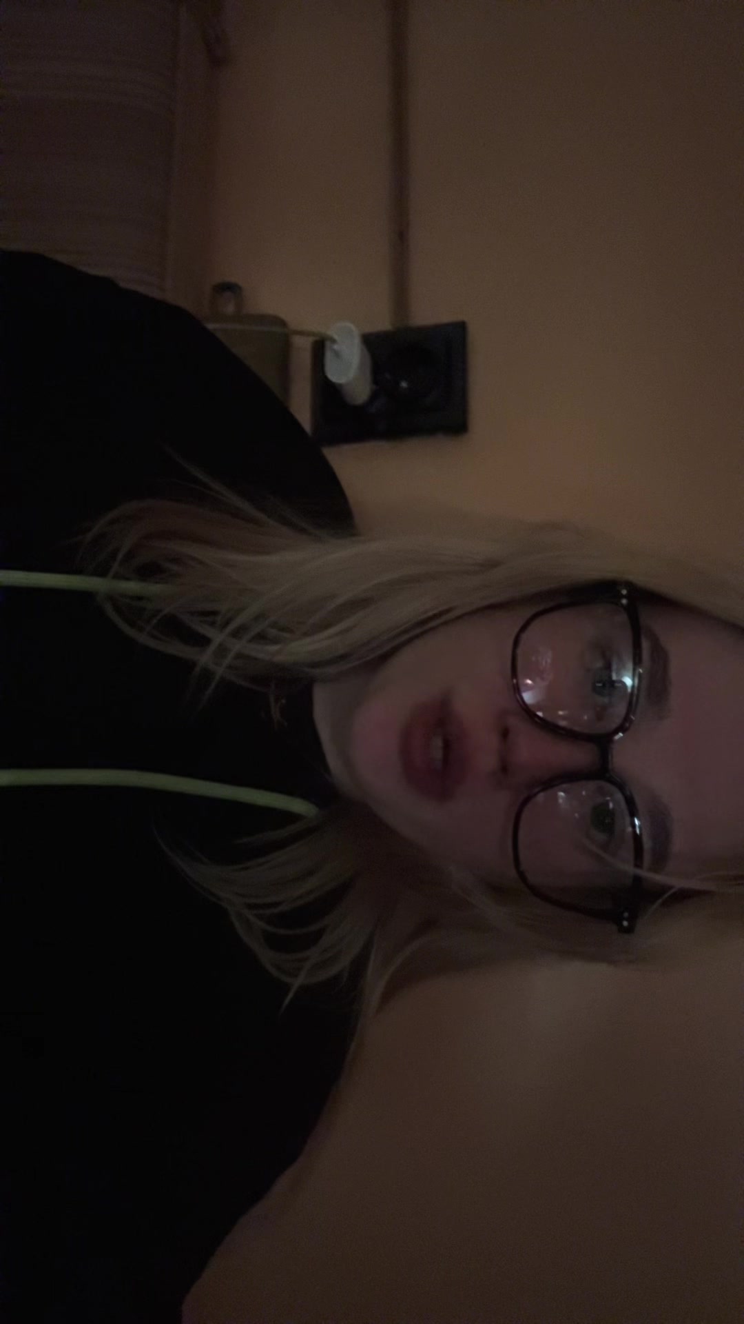 @Эля